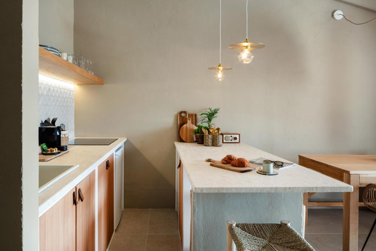 Baia Dorata Beach Apartment Porto Istana المظهر الخارجي الصورة