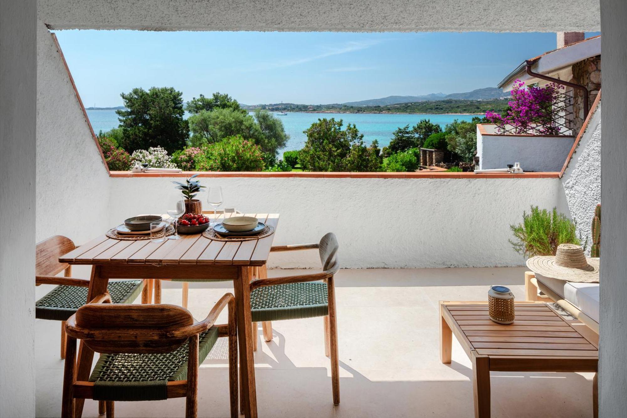 Baia Dorata Beach Apartment Porto Istana المظهر الخارجي الصورة